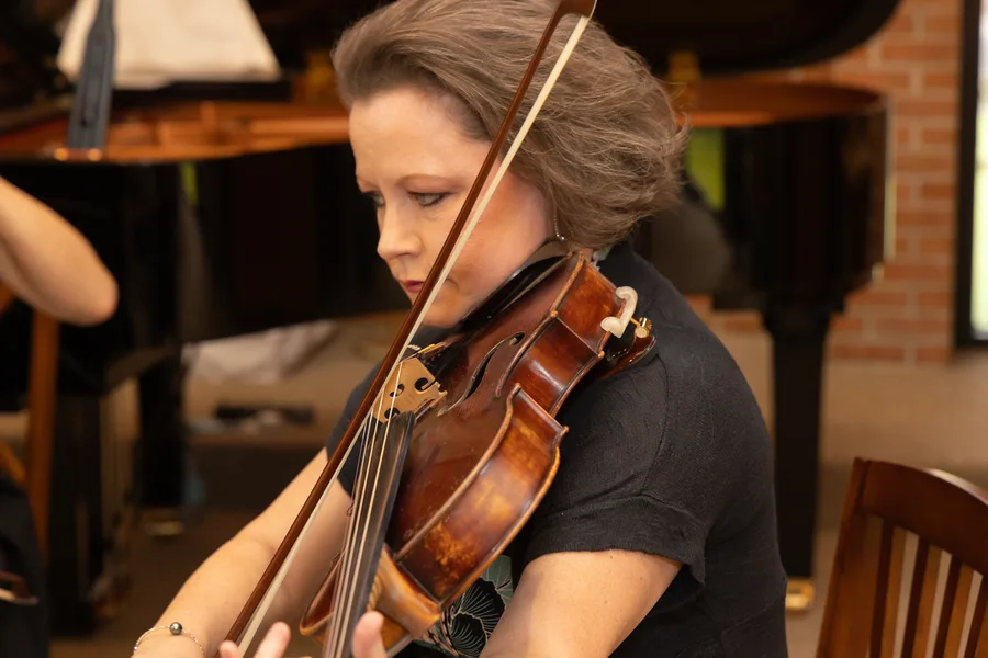 A violist playing